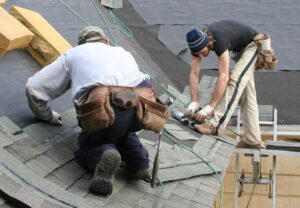 7 signs need to call roofer
